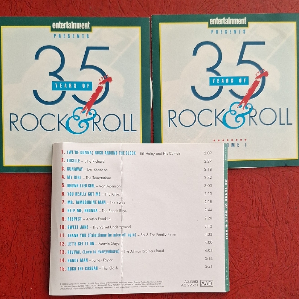 Presents 35 Years of Rock & Roll - Blue/White CD Set